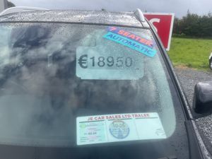 NISSAN X-TRAIL AUTOMATIC 7 SEATER PANORAMIC ROOF - Image 4