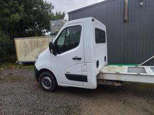 2019 Renault mavano 3.2 rwd - Image 3