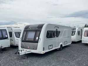 Buccaneer Cutter 4 Berth Fixed Island Bed Caravan - Image 2