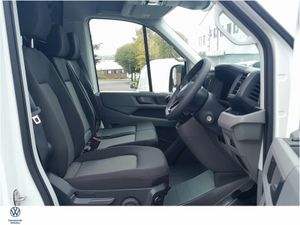 Volkswagen Crafter 30 MWB 140HP M6F - Image 3