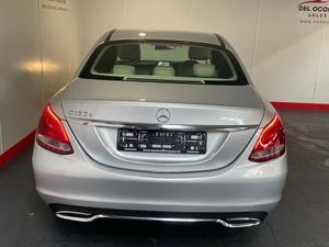 Mercedes-Benz C-Class 180 D AVANTGARDE 4DR - Image 4