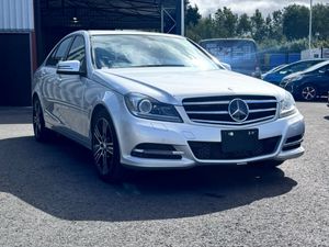 Mercedes Benz 180 - Image 2