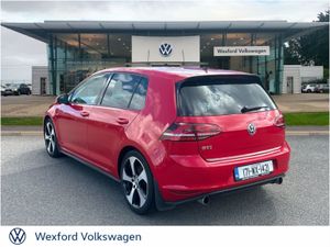 Volkswagen Golf GTI 2.0tsi 220HP Auto - Image 4