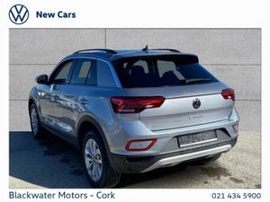 Volkswagen T-Roc 1.0TSI 116BHP EDITION 75 - Image 4