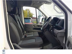Volkswagen Crafter VAN 2.0TDI 140BHP MEDIUM WHEEL - Image 3
