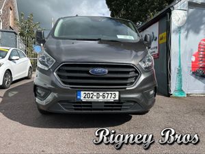 Ford Transit Custom TRANSIT 125 T35 0 300L LIMITED - Image 2
