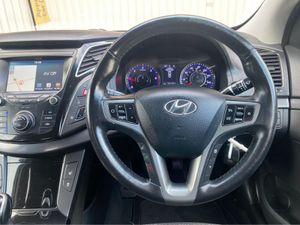 Hyundai i40 1.7 CRDI SE NAV BL/DR 115 4DR - Image 4