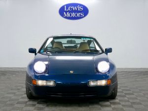 1990 Porsche 928 S4 - Image 3