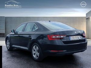 Skoda Superb 2.0 TDI 150bhp Style - Image 4