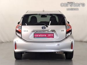 Toyota Aqua 1.5 PET Hybrid Auto - Image 4