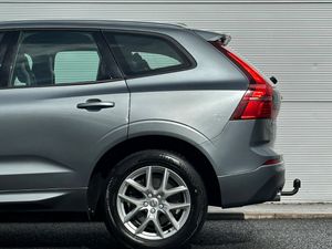 Volvo XC60 D4 AWD *NewModel Momentum - Image 4