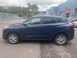 TUCSON  EXECUTIVE 5DR - Image 4