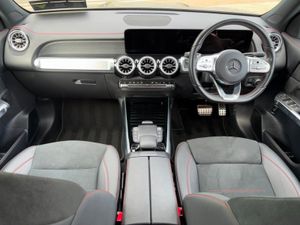 Mercedes-Benz EQB Sunroof 300 AMG Line Premium 4m - Image 2
