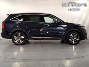 Kia Sorento 2.2 DSL K3 4X2 7 Seater - Image 2