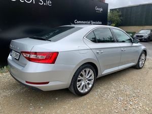 SKODA SUPERB 2.0 TDI 150 BHP DSG STYLE 5DR - Image 3