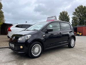 Volkswagen up! 2017 top spec - Image 2
