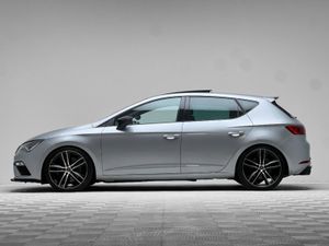 SEAT Leon CUPRA 290 2.0TSI DSG *PAN ROOF* - Image 4