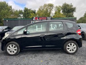 12 Honda Jazz 1.3 - Image 4