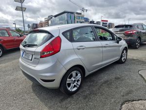 09 Ford Fiesta 1.4 Diesel 5dr NCT 5/26 €2,995** - Image 4