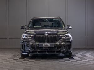 222 BMW X5 X-Drive 45e M-Sport - Image 2
