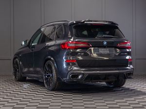 222 BMW X5 X-Drive 45e M-Sport - Image 4