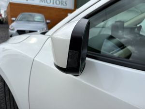 Mazda Demio - Image 3