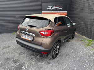 Renault Captur 1.2 AUTO 5DR - Image 4
