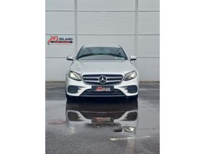 Mercedes-Benz E-Class E220 D AMG LINE - Image 3
