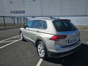 Volkswagen Tiguan 2.0 TDI, HIGHLINE, TILT / SLID P - Image 4