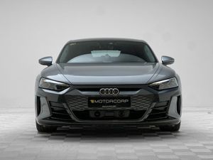Audi e-tron GT GT VORSPRUNG 530HP QUATTRO - Image 2