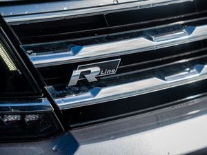 Volkswagen Tiguan A7 RL 2.0tdi D7F 150 5DR Auto - Image 3