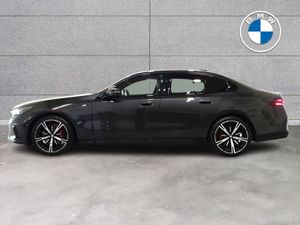 BMW 5 Series 520i M Sport Pro Saloon - Image 4