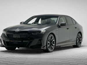 BMW 5-Series 530E M SPORT - Image 3