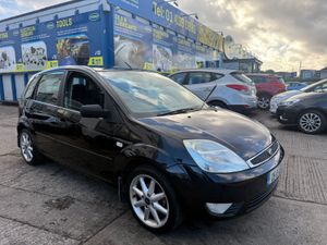 Ford Fiesta 2005 low mileage - Image 2