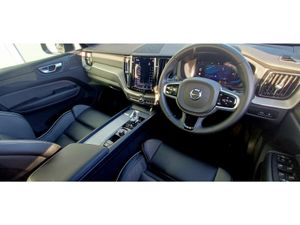 Volvo XC60 + T6 PHEV AWD AUTO RECHARGE PLUS - Image 4