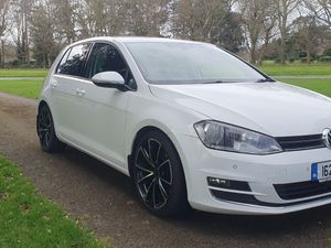 2016 Volkswagen Golf 1.6 tdi  highline - Image 2
