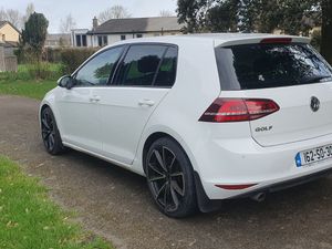 2016 Volkswagen Golf 1.6 tdi  highline - Image 3