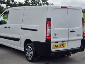 Toyota Proace L2 Diesel - Image 4