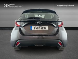 Toyota Yaris Hybrid Luna - Image 4