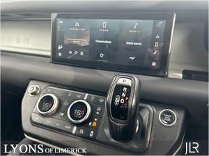 Land Rover Defender Defender 110 S 2 Seater Comme - Image 4