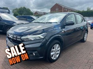 Dacia Sandero Expression 1.0lt petrol 5DR - Image 2