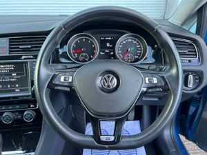 Volkswagen Golf HIGHLINE R-LINE PACK 1.4 TSI AUTO - Image 4