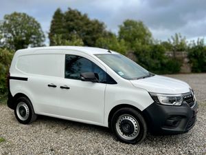 2023 Renault Kangoo 1.5 dci 16,500kms - Image 3
