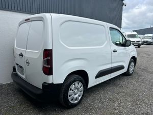 2021 Opel Combo 'Price inclusive of Vat - Image 4