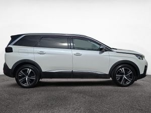 Peugeot 5008 Automatic - Image 4