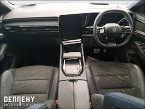 Renault Austral E-tech Hybrid 200 Techno Esprit A - Image 2