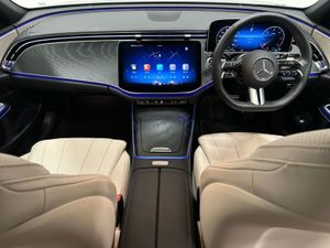 Mercedes-Benz E-Class E220 D AMG Line Mhev - Image 4