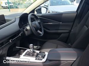 Mazda CX-30 E SKY Activ X 186 BP Homoura Sunroof - Image 4