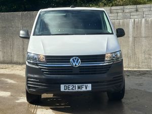 Volkswagen Transporter 2021 - Image 4