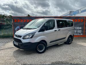 ==FORD TRANSIT 9 SEATER//IMMACULATE - Image 2